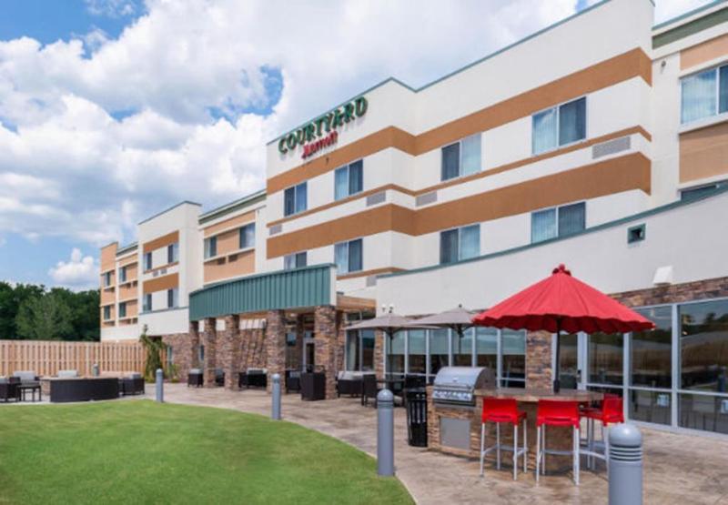 Courtyard By Marriott Elmira Horseheads Hotel Екстериор снимка