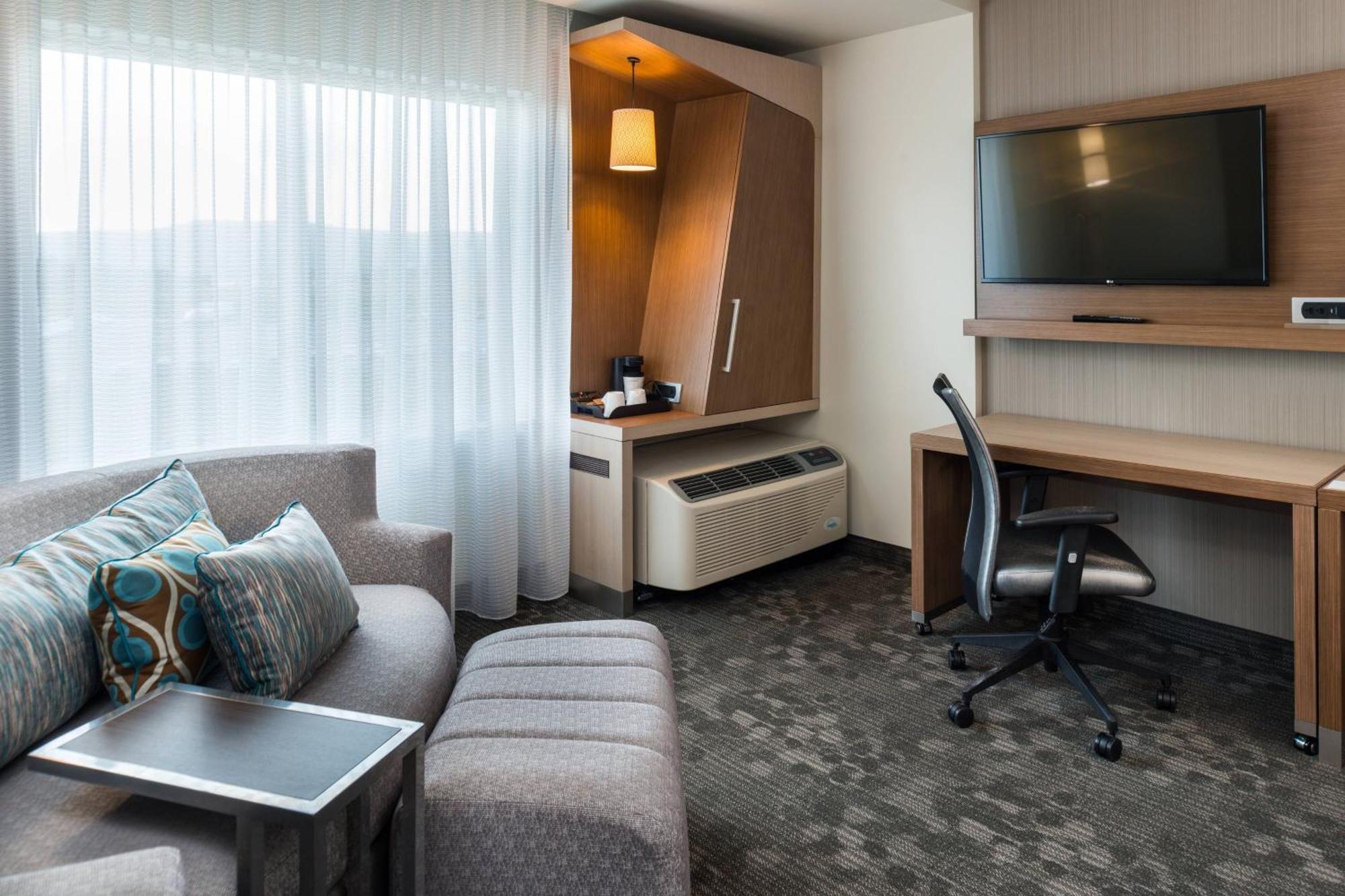 Courtyard By Marriott Elmira Horseheads Hotel Екстериор снимка