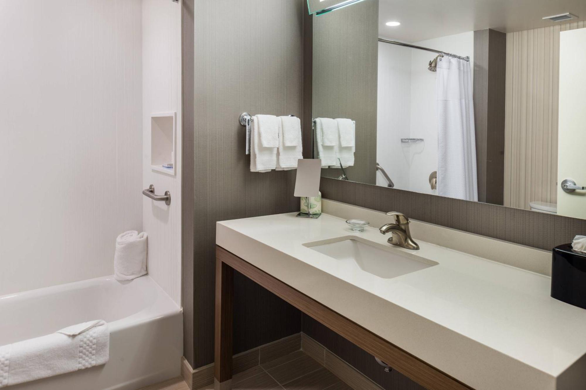 Courtyard By Marriott Elmira Horseheads Hotel Екстериор снимка