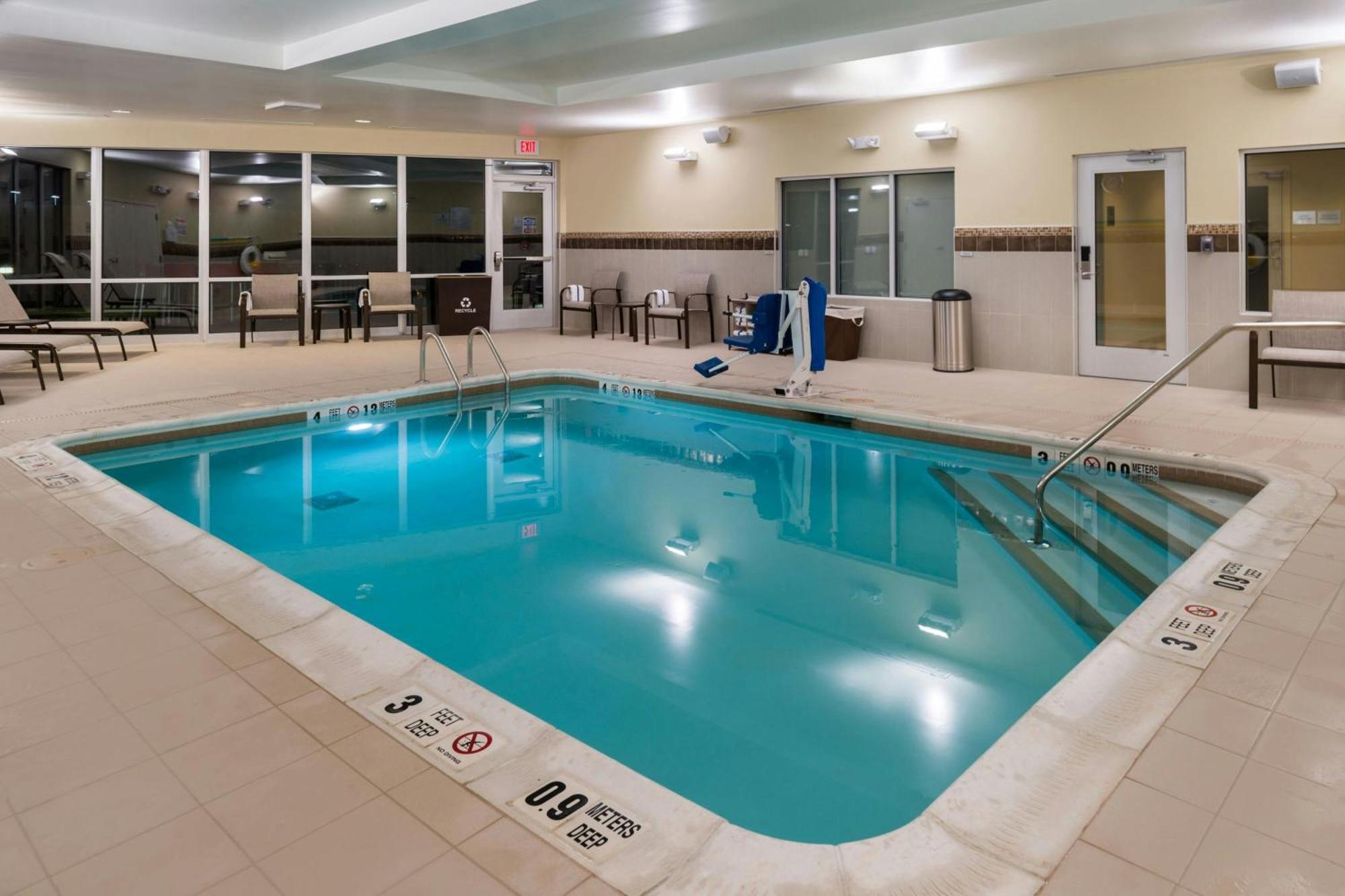 Courtyard By Marriott Elmira Horseheads Hotel Екстериор снимка