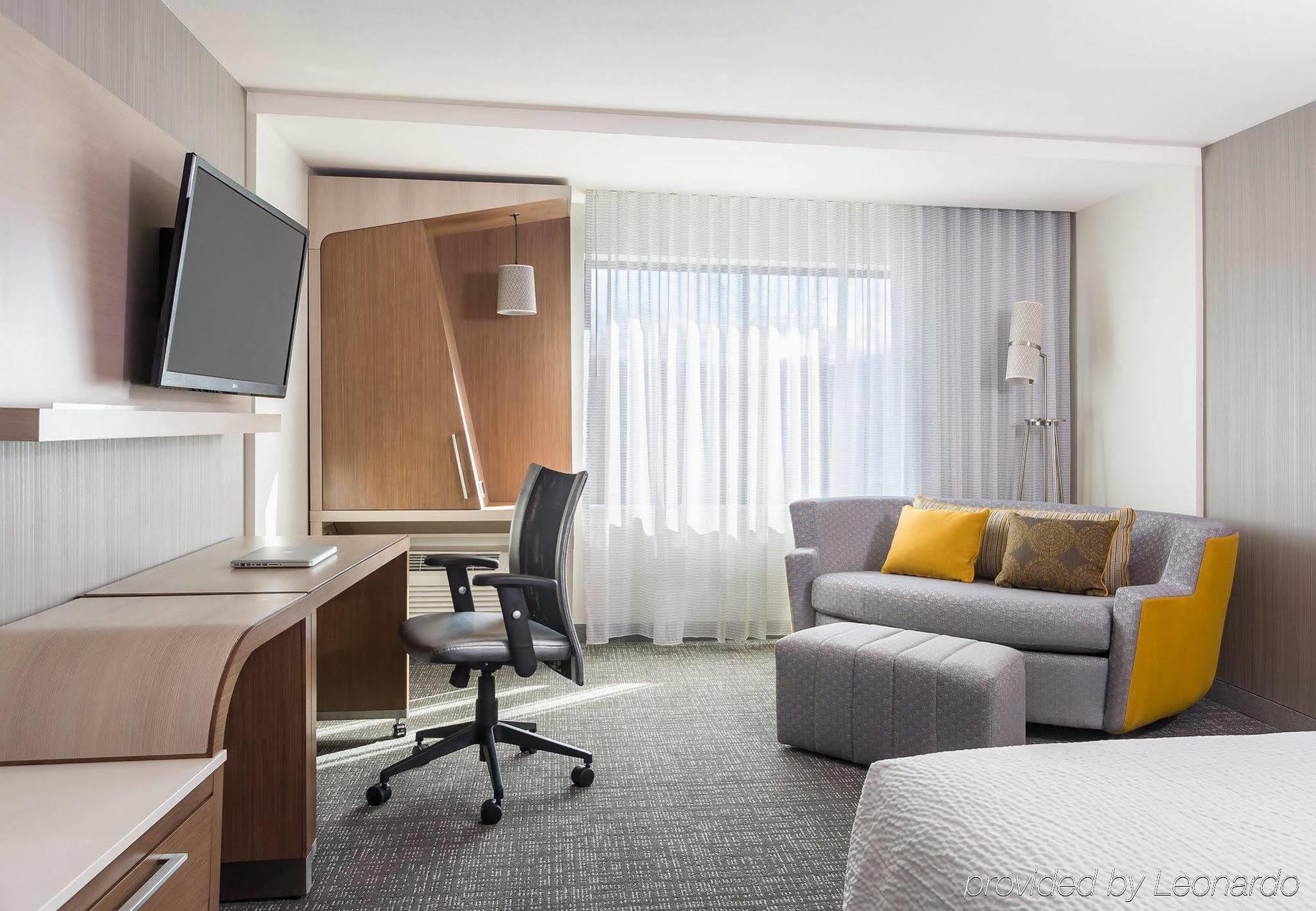 Courtyard By Marriott Elmira Horseheads Hotel Екстериор снимка